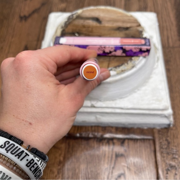 Tarte Maracuja Juicy Lip Balm - Picture 6 of 9